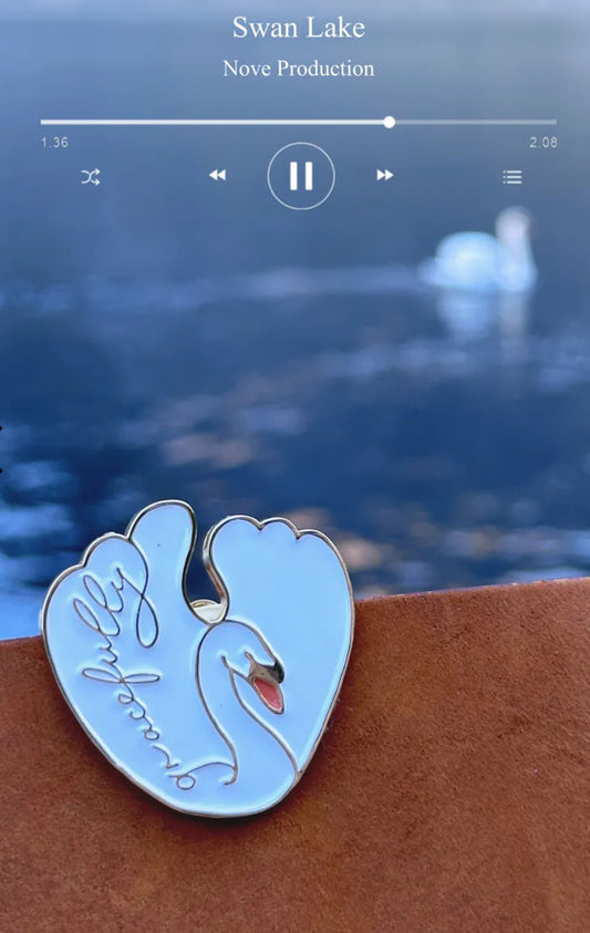 Nove - Swan Journal Clips | Metal Planner Clip