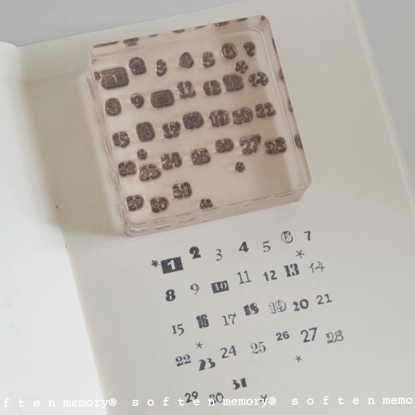 Soften Memory - Reading Time | Acrylic Stamps | Tin Box