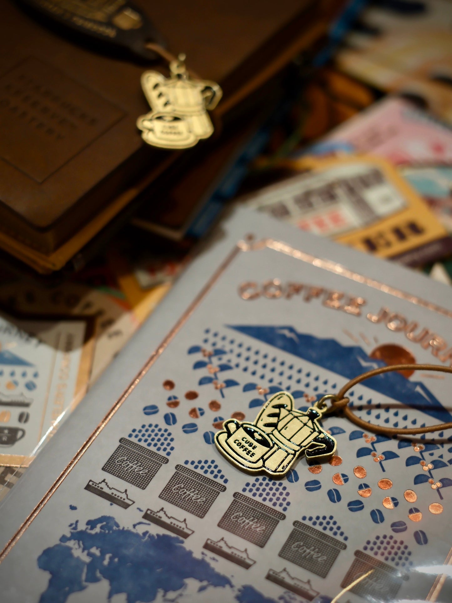 Cube Fish Brass Charm - Coffee | Notebook Decorations | TN Charm | Accessories