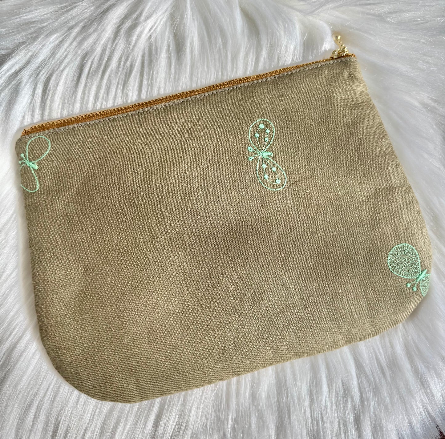ESH Exclusive Collection - Zipper Pouch | Handmade Products | mina perhonen Fabric