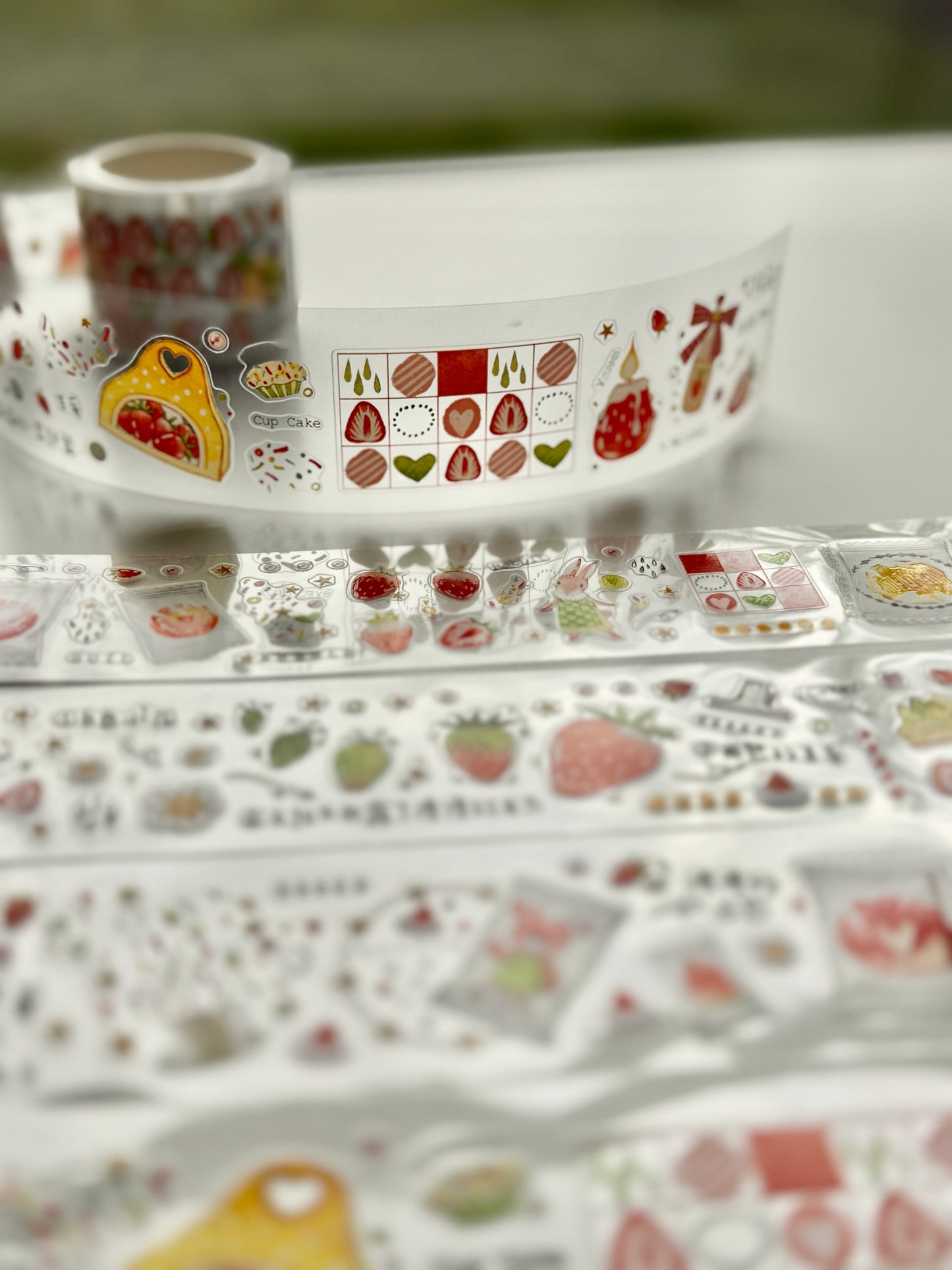 NEW! Pear Bunny Studio - Strawberry Season | Kiss-cut | 3.5cm PET Tape | Release Paper | 5.4M