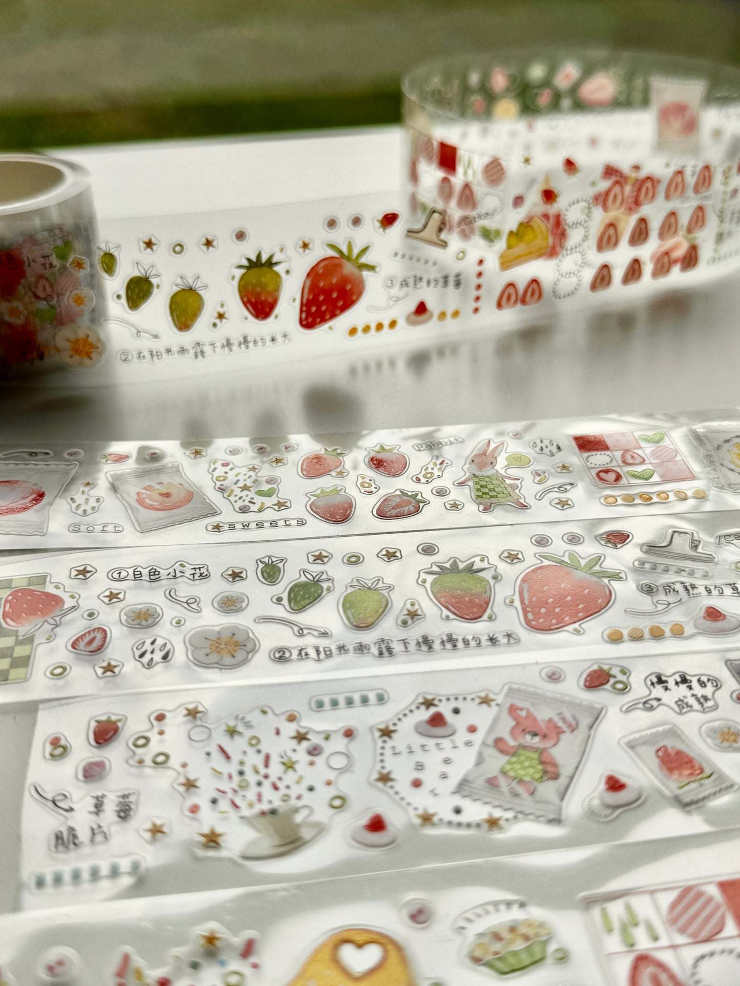 NEW! Pear Bunny Studio - Strawberry Season | Kiss-cut | 3.5cm PET Tape | Release Paper | 5.4M