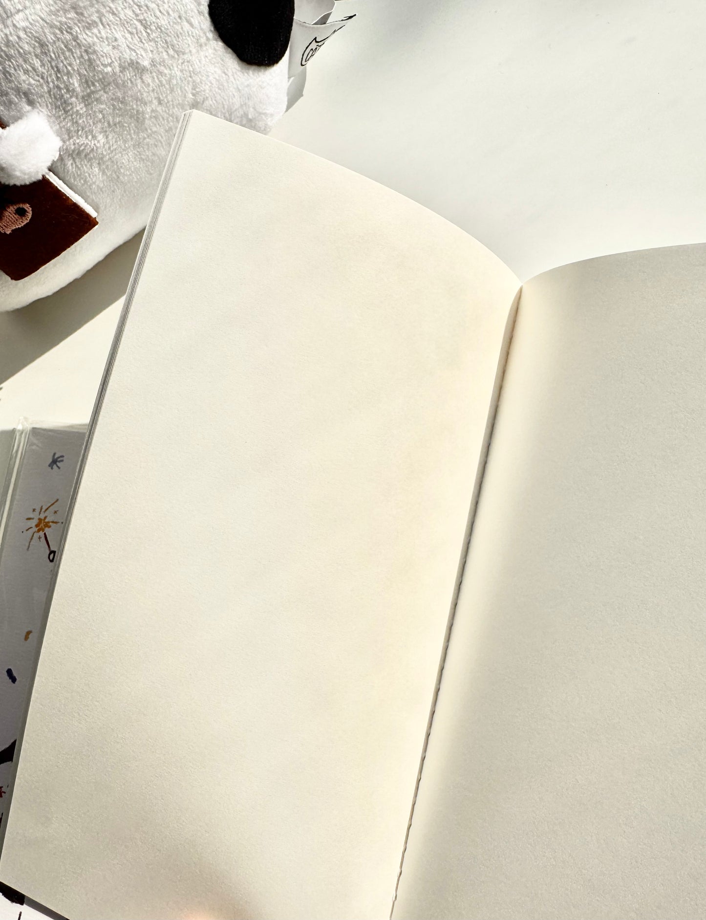 Huu's Fantasy - TN Refill - Dogs | Standard Size | Blank Inner Pages | Journaling Accessories