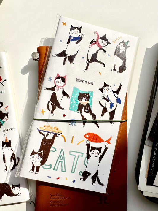 Huu's Fantasy - TN Refill - Cats | Standard Size | Blank Inner Pages | Journaling Accessories
