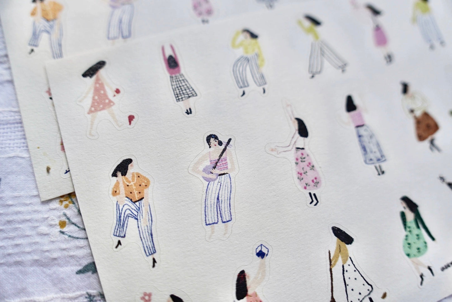 Wongyuanle Vol.5 - Mini Girl | Die Cut | 2 Sheets Sticker