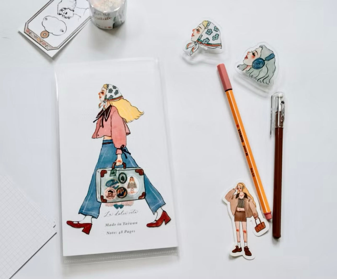 La Dolce Vita - We move forward happily | Portable Folder | Journaling Accessory
