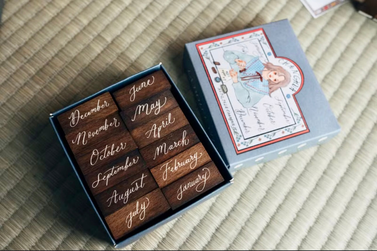 La Dolce Vita - Sweet Life - English Month | 12pcs Rubber Stamp Set