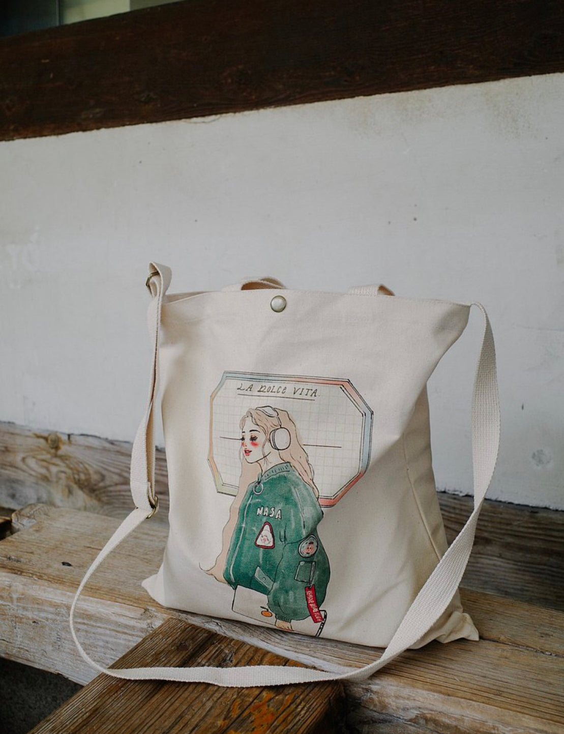 La Dolce Vita - Music Girl | Tow Ways | Tote Bag