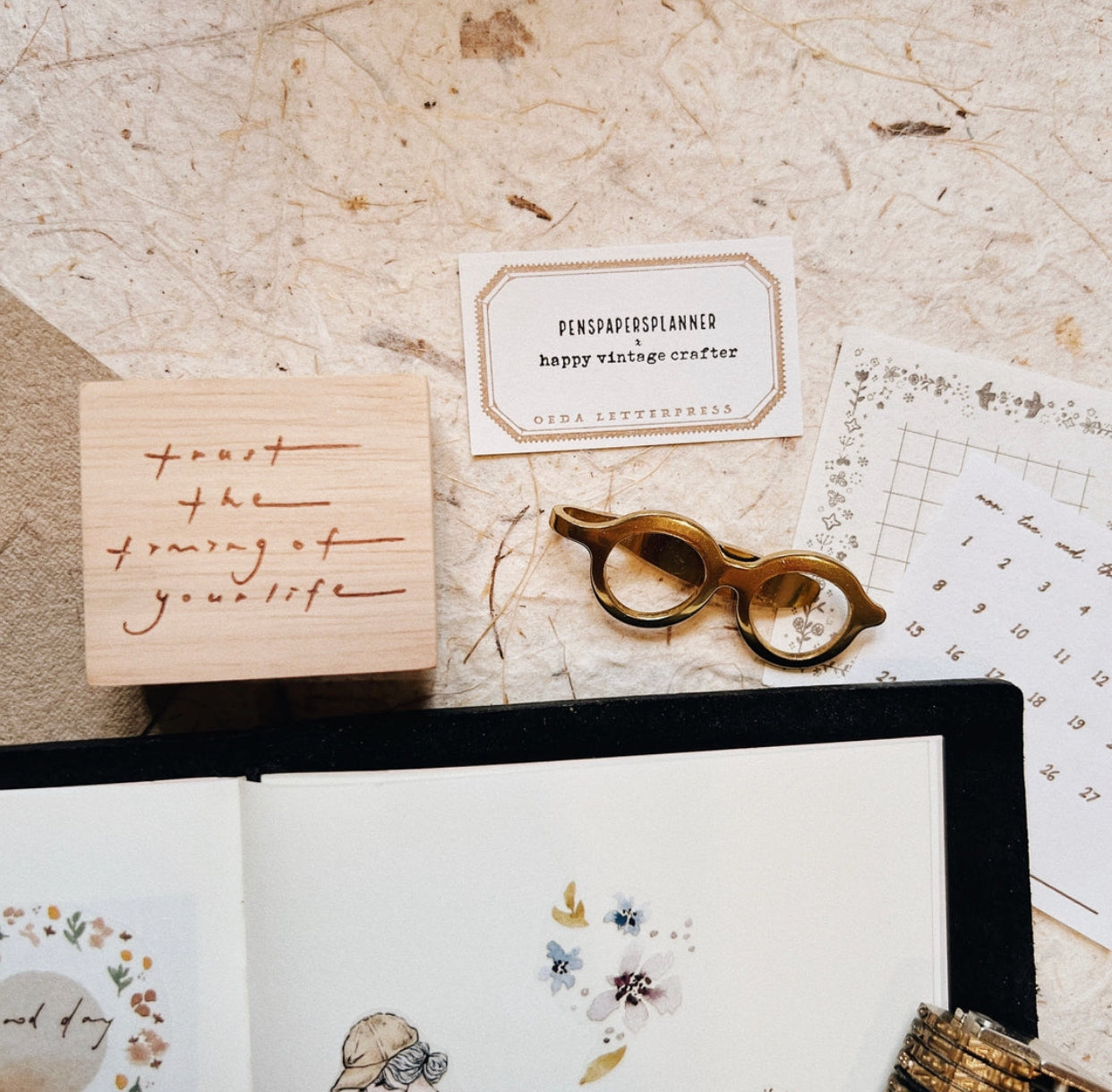 Penspapersplanner x Happyvintagecrafter- Trust The Timing | Rubber Stamp