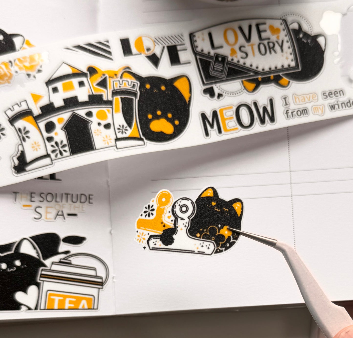 Say Studio - KKCAT | 4cm Kiss-cut | Glitter Synthetic Paper Tape | Release Paper | 5.32M