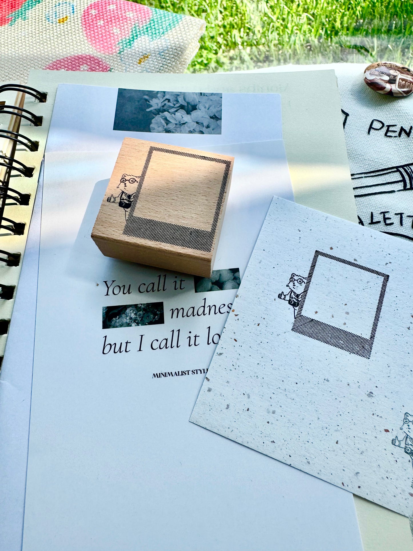 Look Stamp - Take a picture | Rubber Stamp