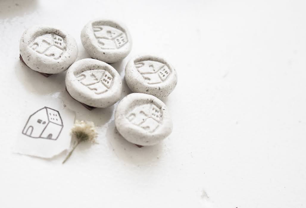 Black Milk Project - Mini House | Clay Holder Rubber Stamp