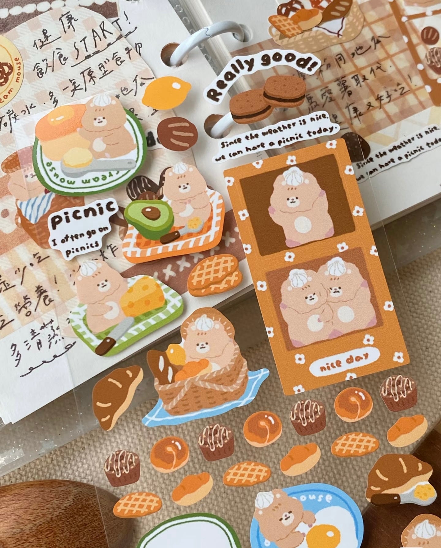 NEW! Cream Mouse - Picnic Polaroid | Kiss-cut | 7cm Synthetic Paper Tape |  Release Paper | 3M