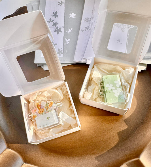NEW! Jeenzaa Zoey Studio -  | Acrylic Clip | Journaling Accessories