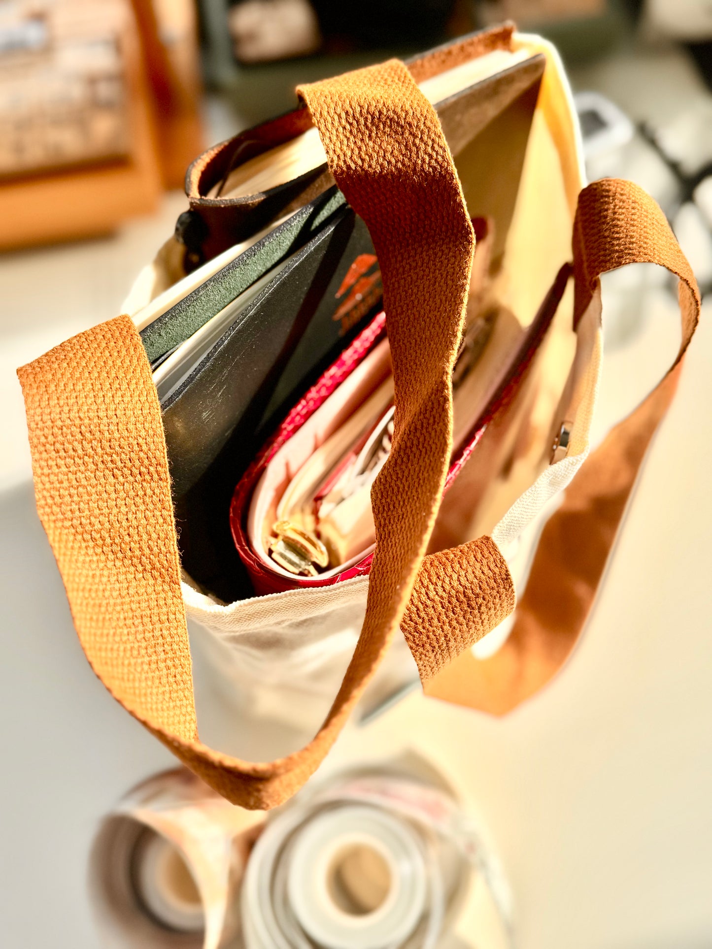 NEW! Qiqiyu Art Studio Studio (QQY) - Vol.10 Small Tote | Journaling Accessories | With 1 free Badge