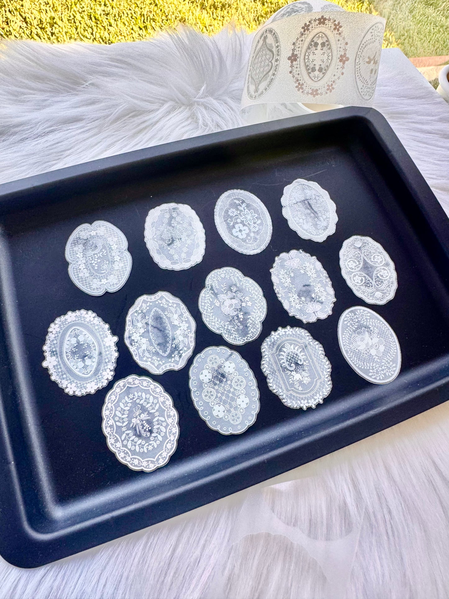 Hoshi Studio - Lace Fabric Label | Kiss-cut | 4.5cm Glitter PET Tape | Release Paper | 5M