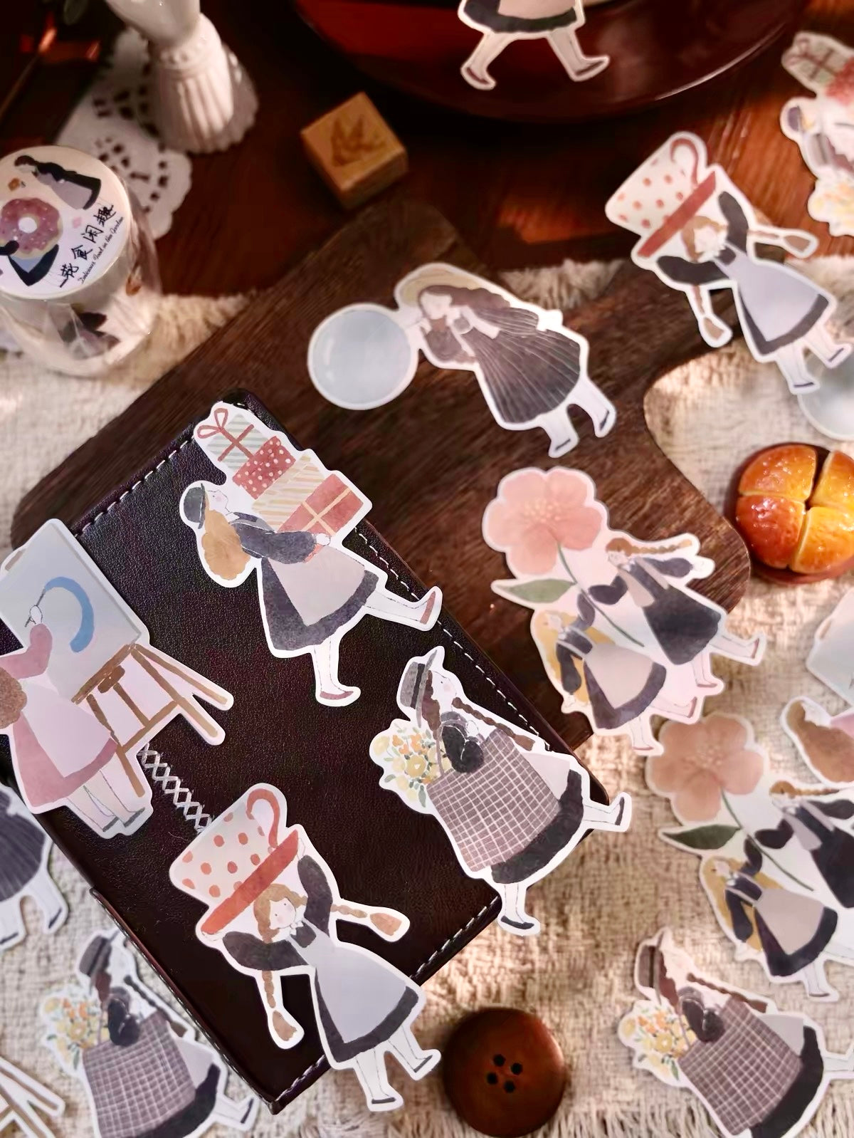 NEW! Yier Studio - Little Girls | Shaped | 24pcs Note Pad | Ephemera Paper