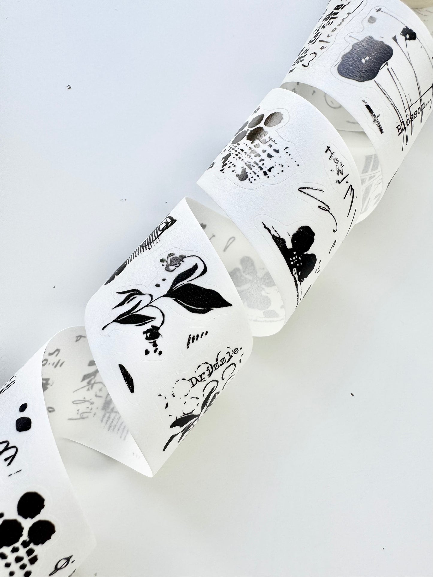 NEW! Two Raccoons - Flower Shadows | Kiss-cut | 3.5cm Washi Tape | Release Paper | 5M
