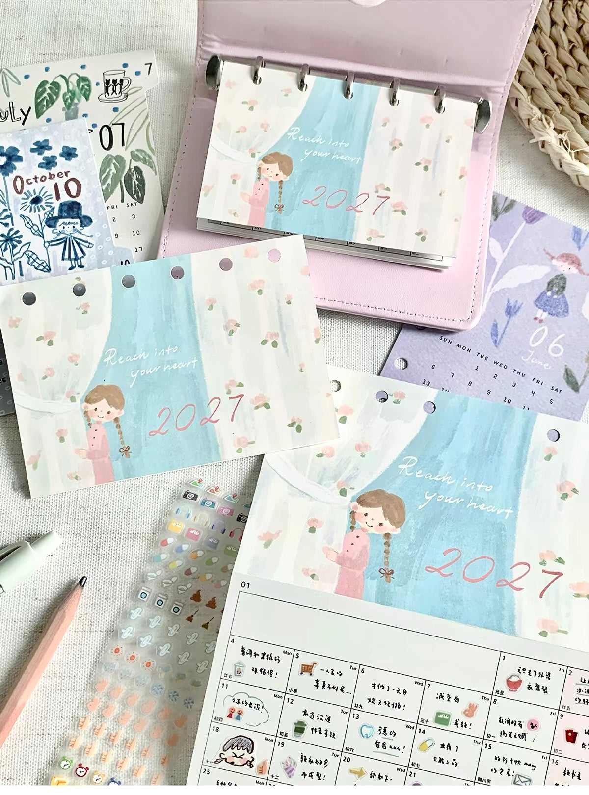 Molinta - 2027 Fold-Out Calendar Insert | Pre-punched Holes | M5/ A7 / A6 Personal  | Journaling Accessories