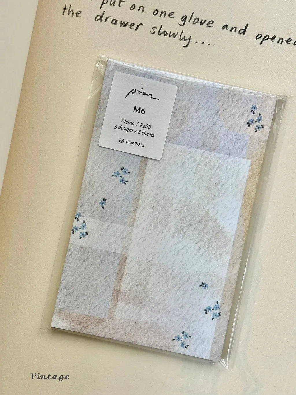 NEW! Pion - Vintage & Dear | M6 | 40pcs Notepaper | Ephemera Paper
