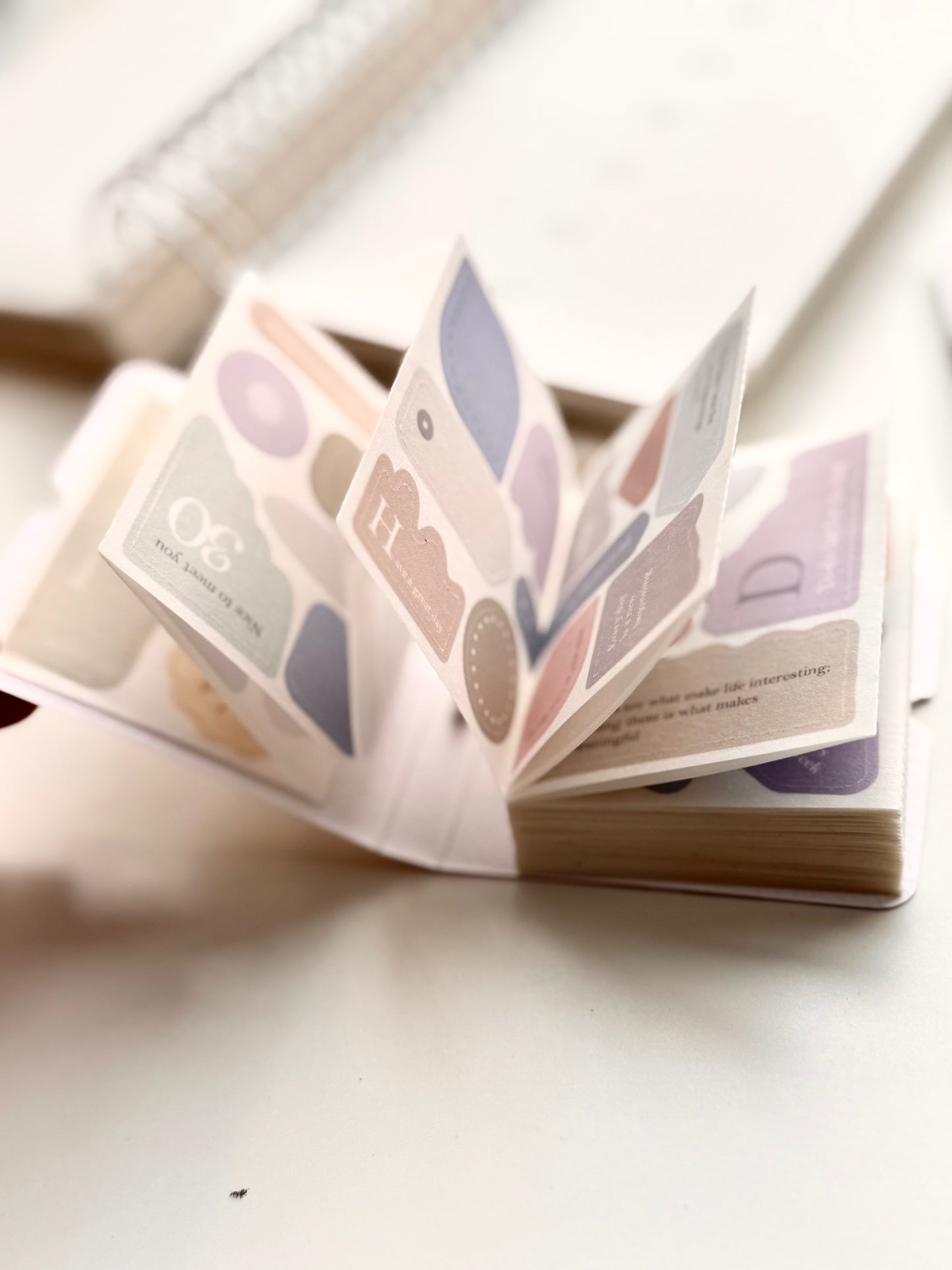 MU_lifestyle - The power of label | Page-turn | Kiss-cut | Washi Tape | Release Paper Book