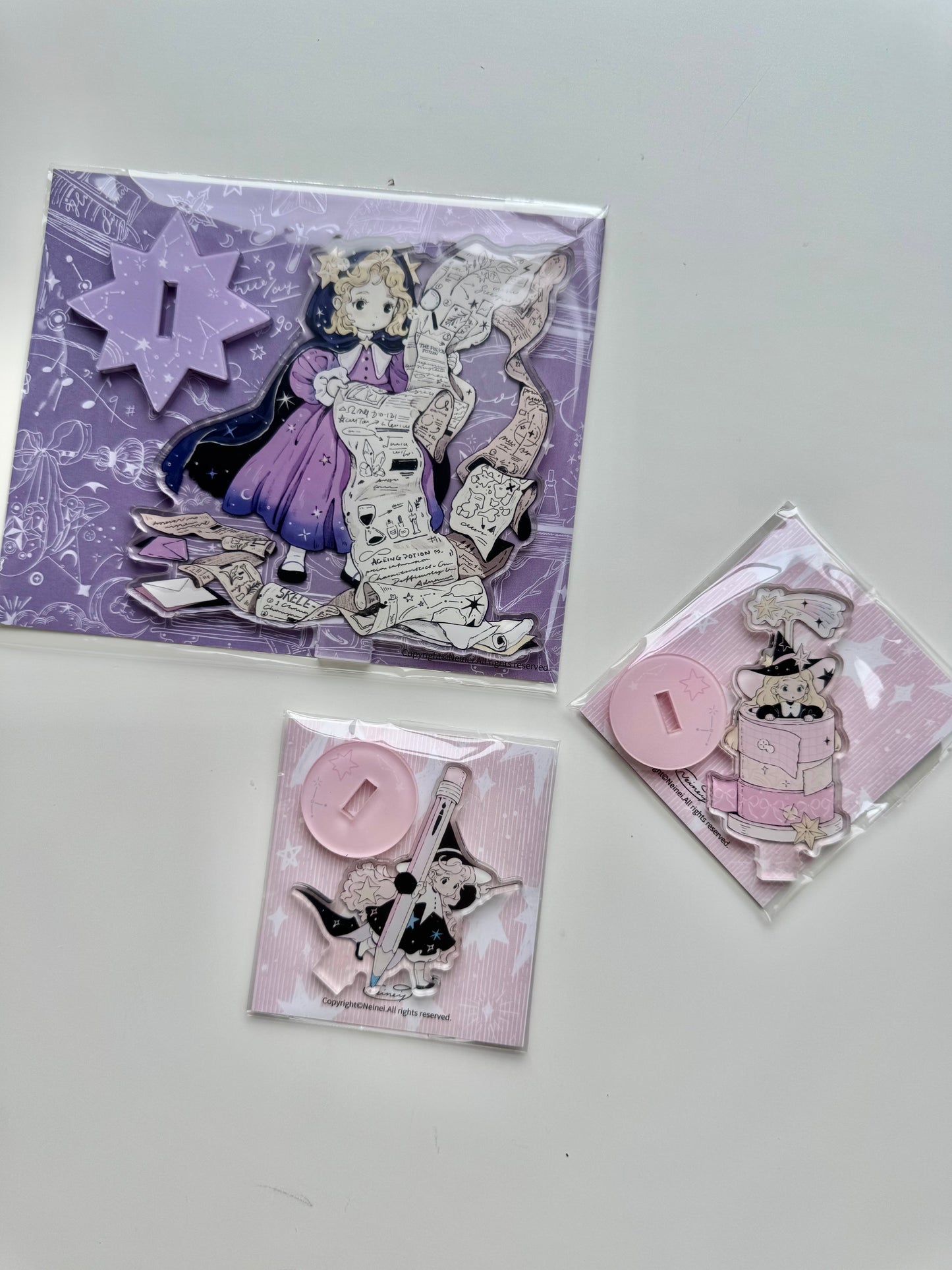Neinei -  Acrylic Display Stands | Desk Decoration | Journaling Accessories