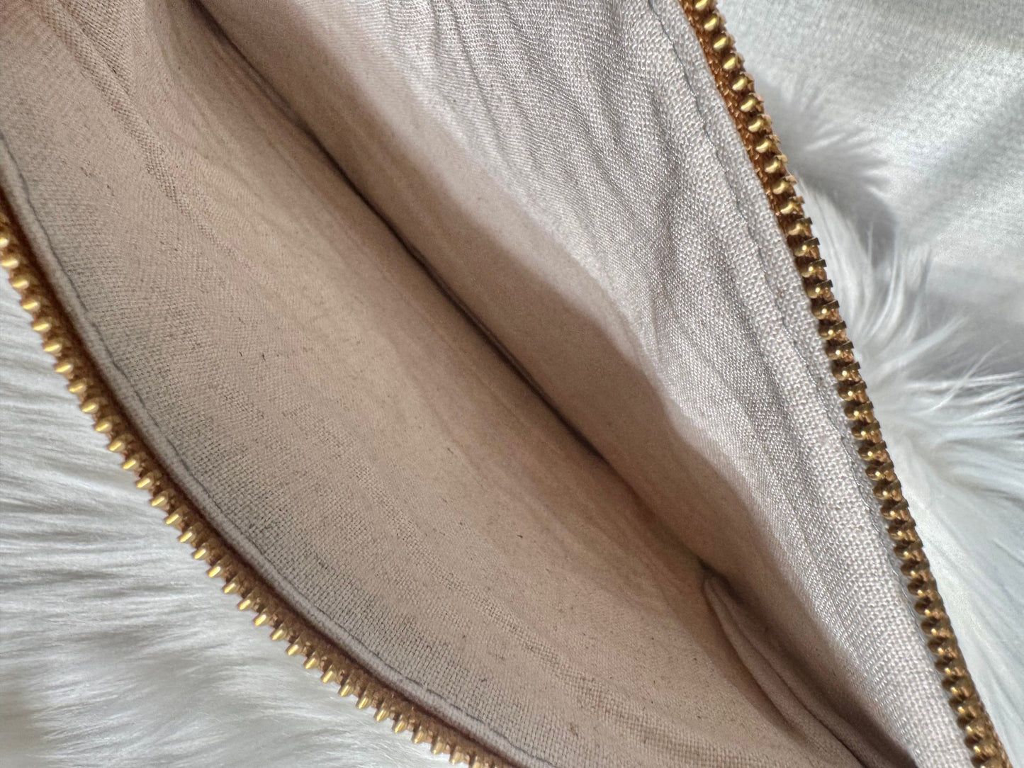 ESH Exclusive Collection -  Zipper Pouch | Handmade Products | mina perhonen Fabric