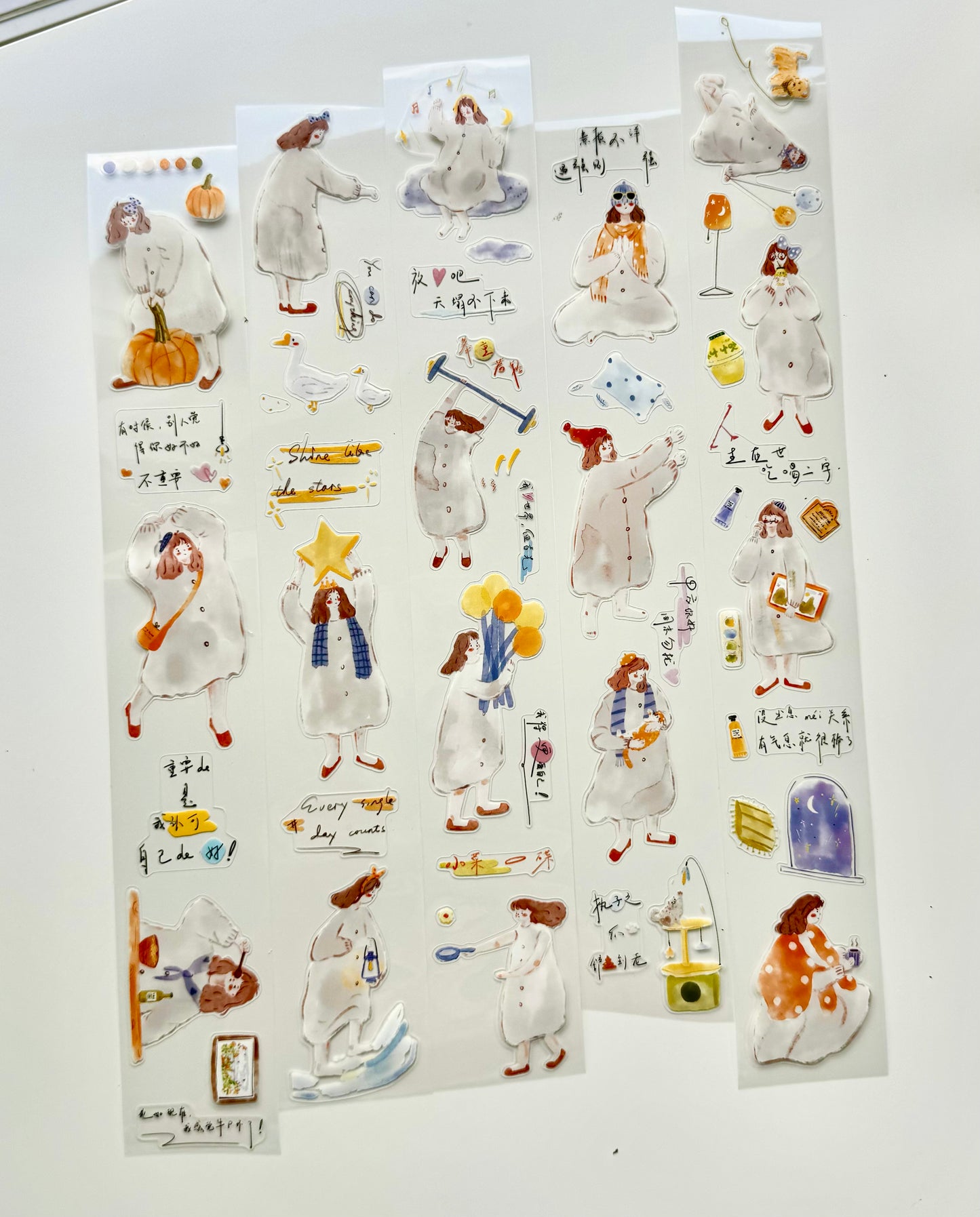 Lynn Illustration - Soft Light Girl | Kiss-cut | 5cm Tape |  Release Paper | 5M