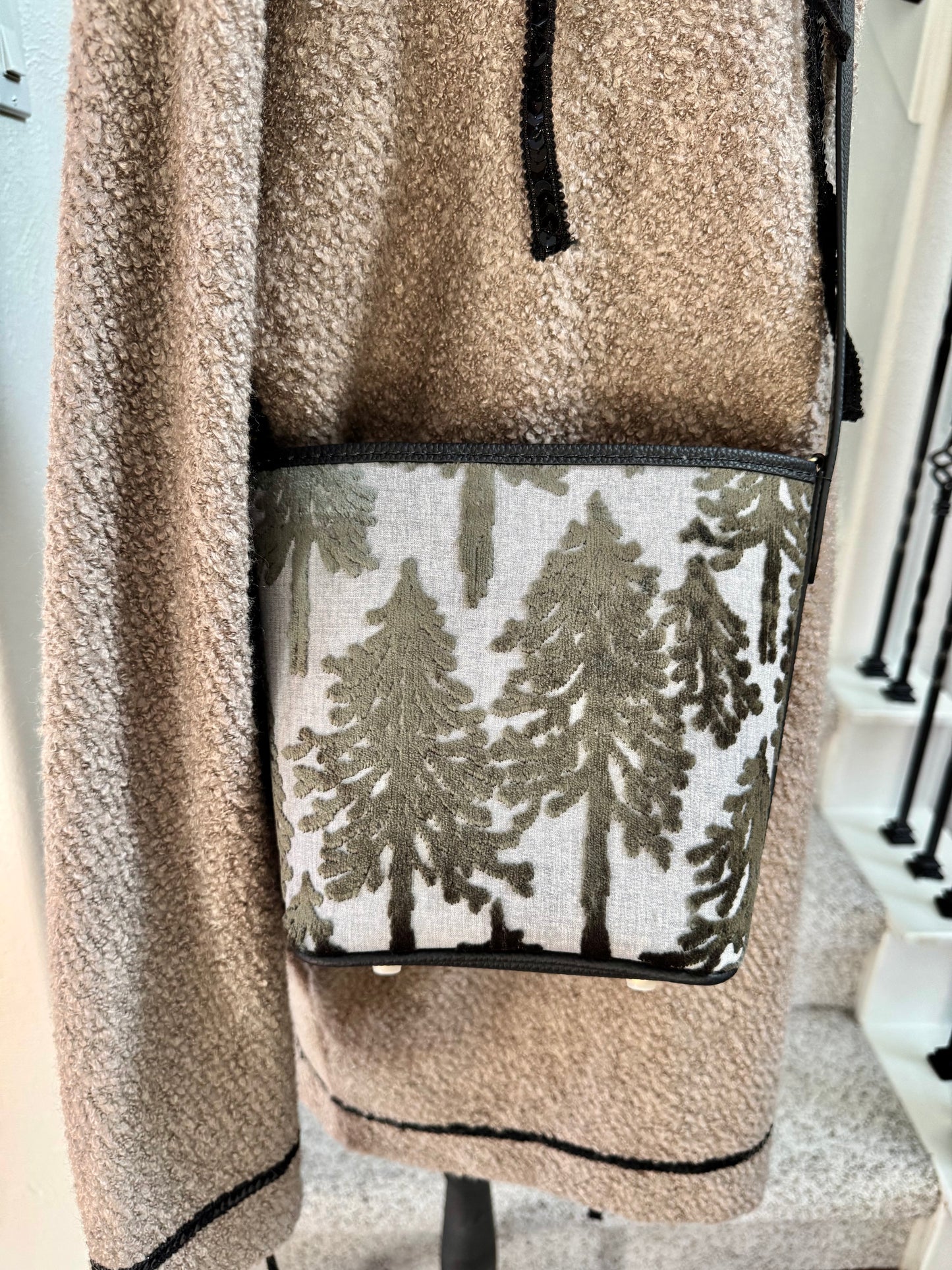 ESH Exclusive Collection - Flocked mesta | Butterfly Bucket Bag | Double-sided Pattern | perhonen Fabric | Real Leather | Handle | Crossbody | Handmade Products