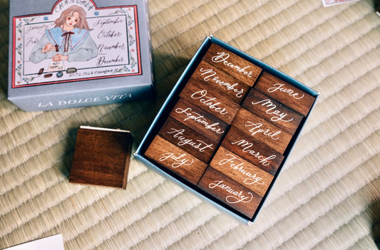 La Dolce Vita - Sweet Life - English Month | 12pcs Rubber Stamp Set