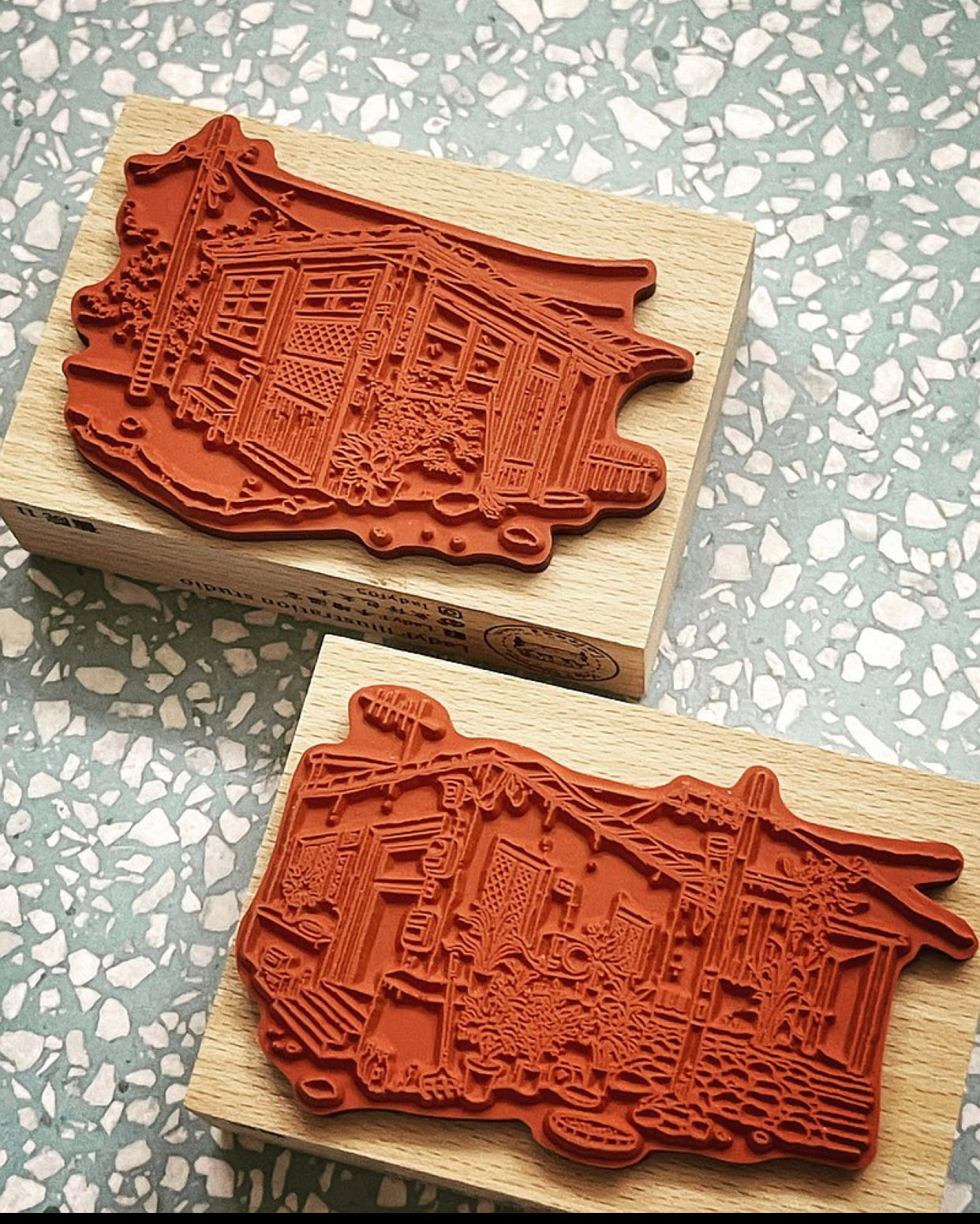 Lady F - Old Courtyard Stamp Set | 2pcs Rubber Stamps