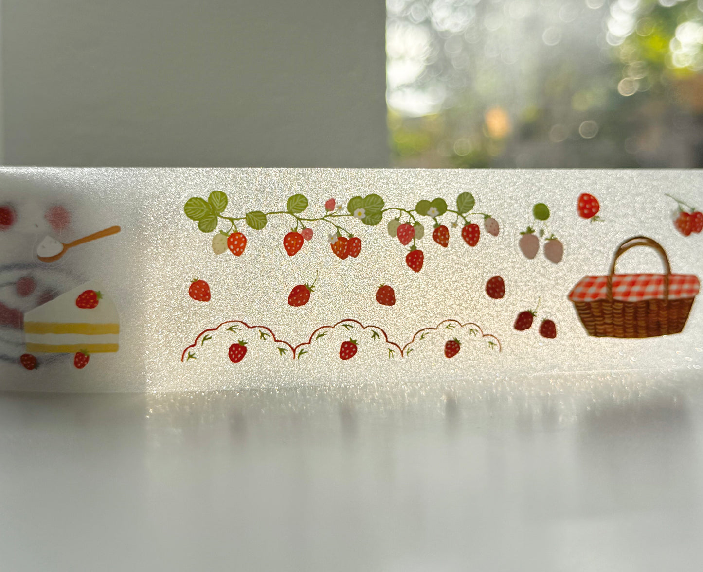 CCXX Studio - Strawberry Party  | Kiss-cut | Glitter | 4.5cm PET Tape | Release Paper | 5M