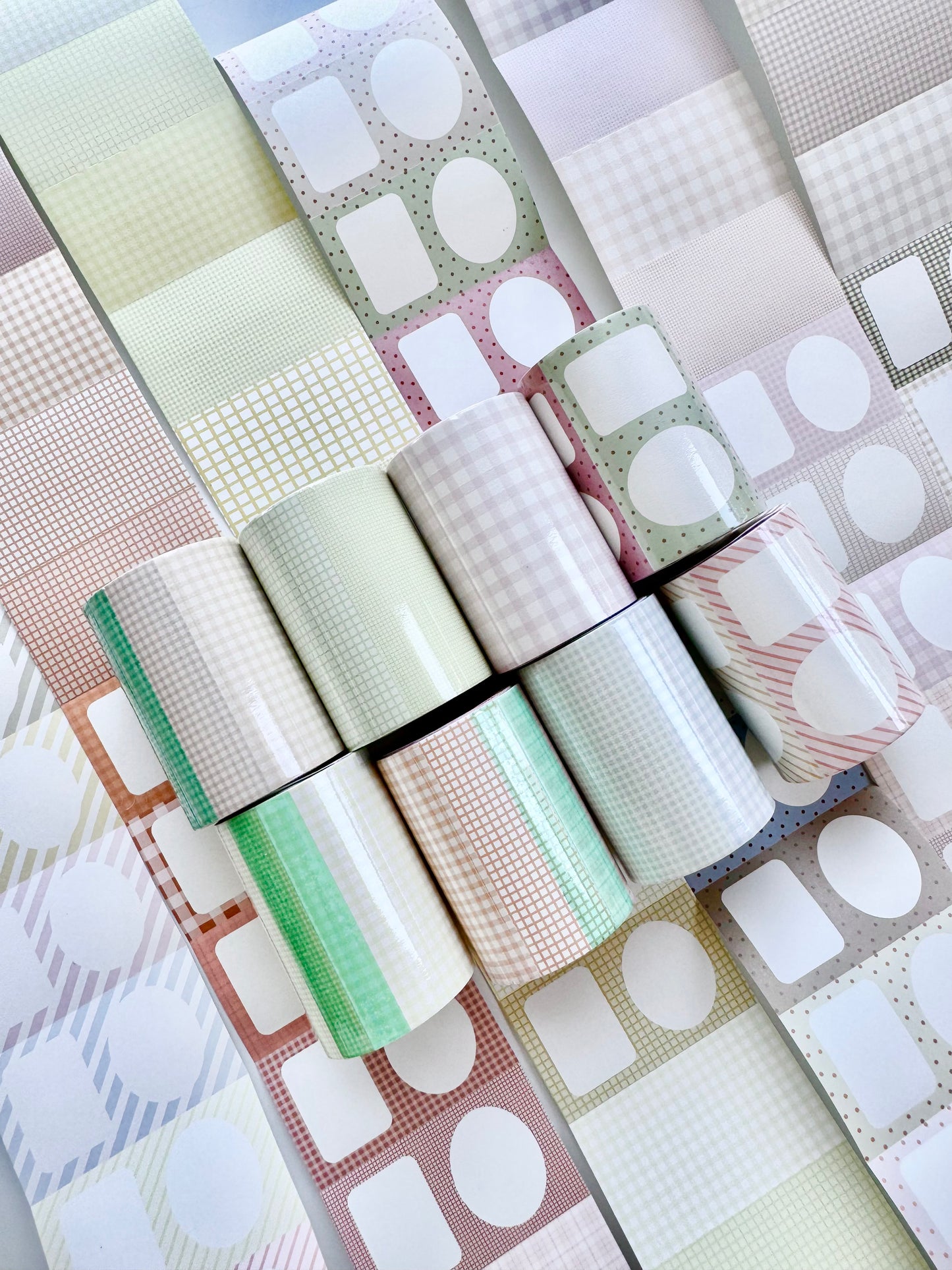 Ranmyu x Lazy Home - Collage - Stripe | 6.3cm Memo Sticker Roll | Die-cut | Release Paper | 3.8M