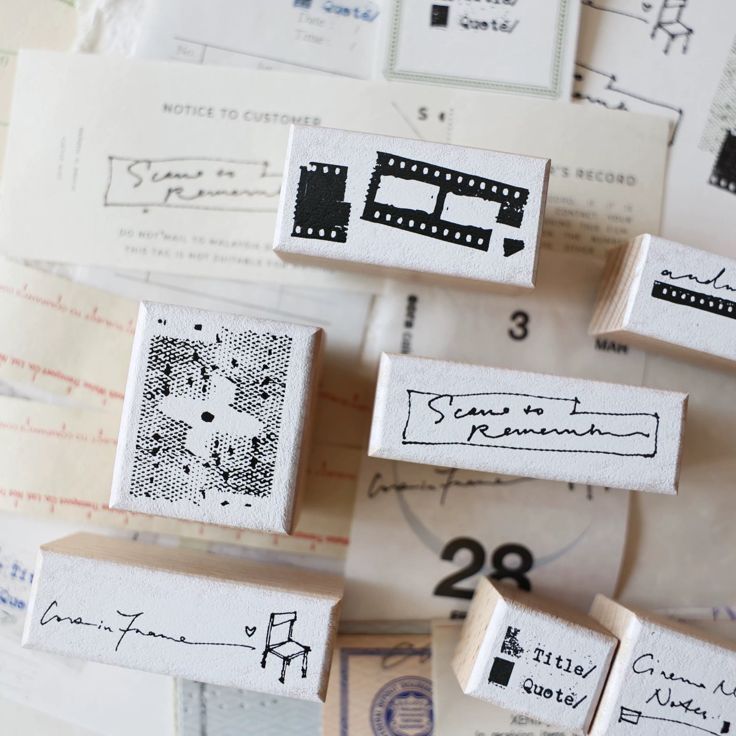 NEW! Two Raccoons - Captured Memories | Wooden Box | 8pcs Rubber Stamp Set