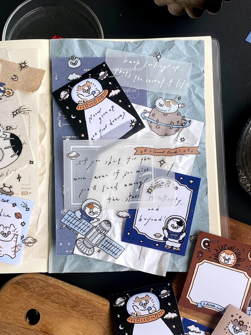 3 Little Cats - Space Adventure  | 4cm Sticker Memo Roll | Release Paper | 5M