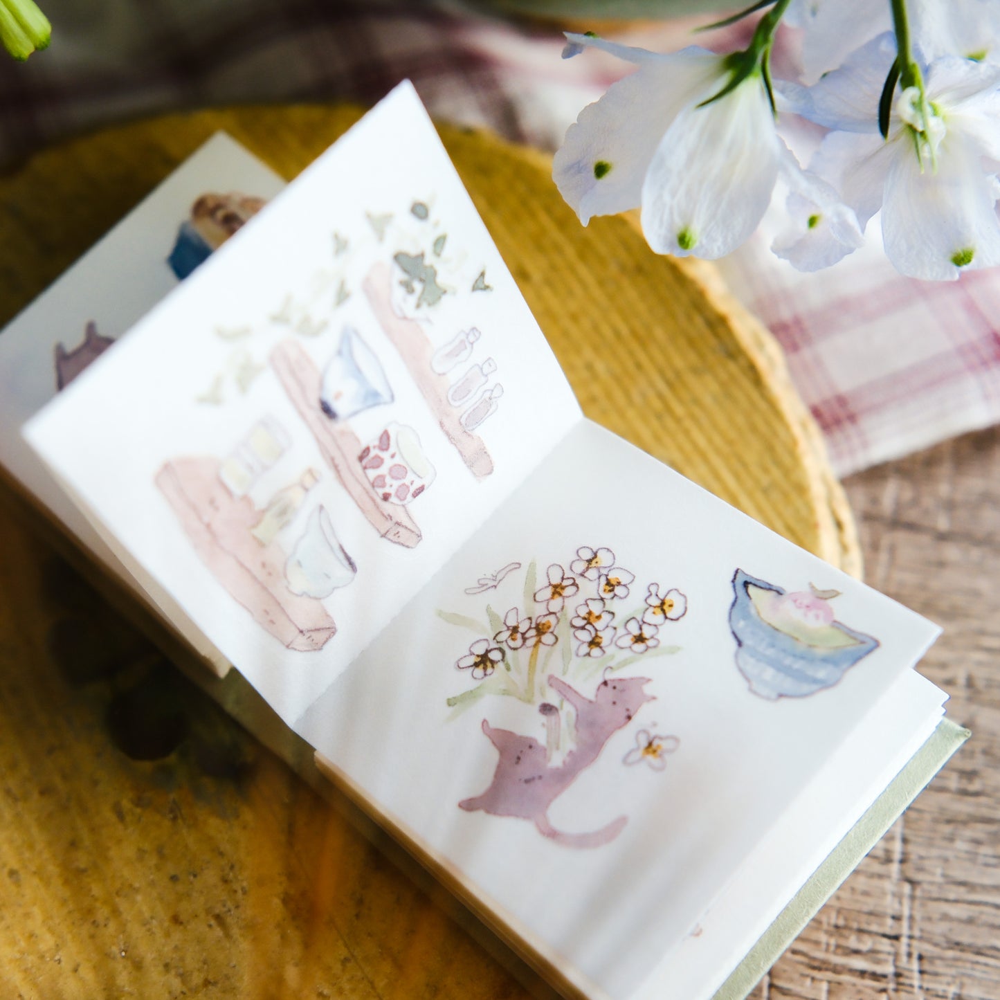NEW! Teayou - Neko Matcha | Kiss -cut | Mini Sticker Notebook | Sticker