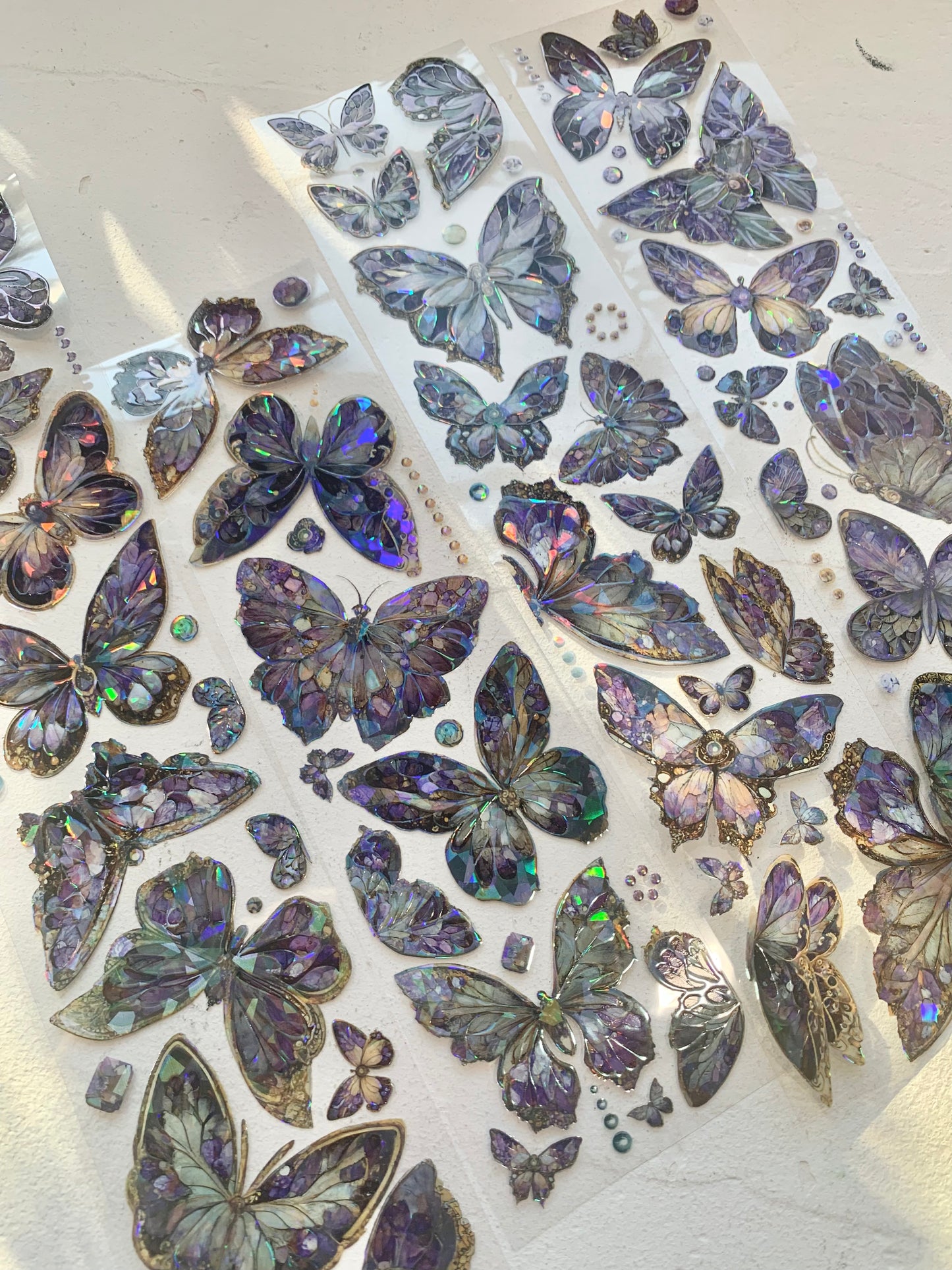 Zero - ai Butterfly Purple | 6cm Pearlescent PET Tape | Release Paper