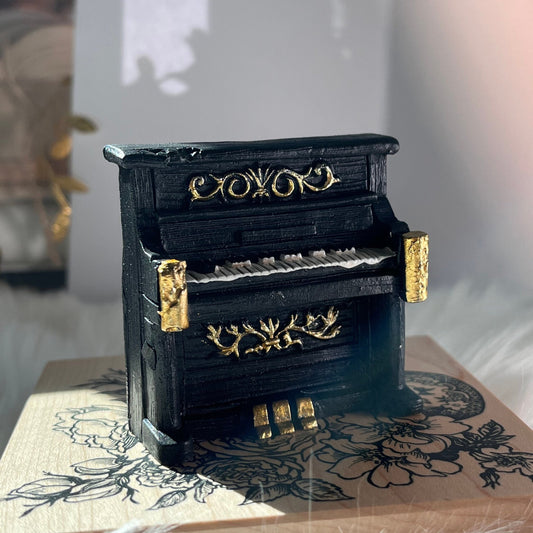 Miniature Resin Retro - Vintage Piano | Home, Desk Decor